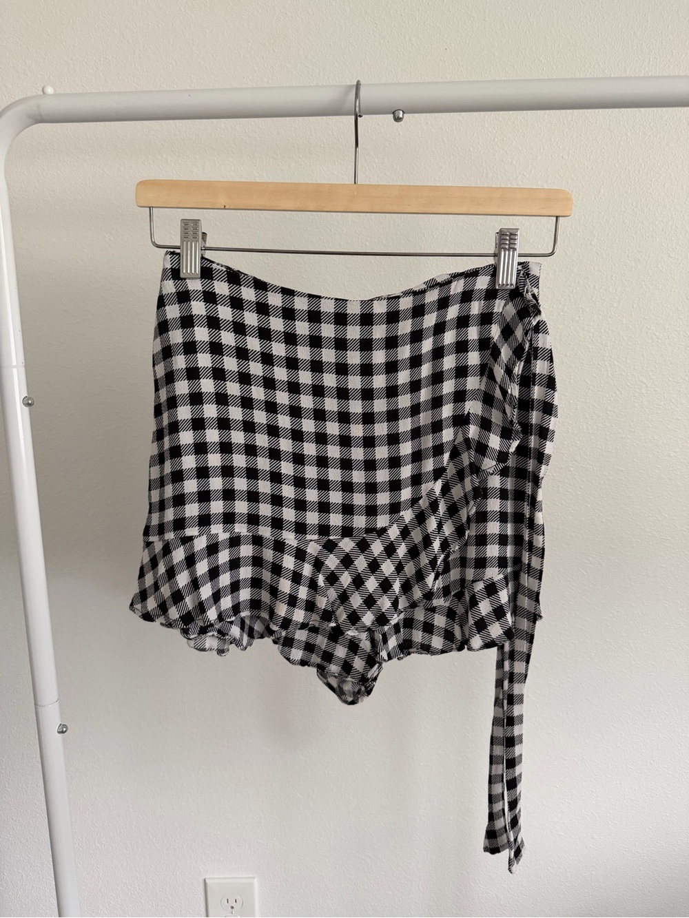 Forever 21 Gingham Checkered Wrap Skort Small